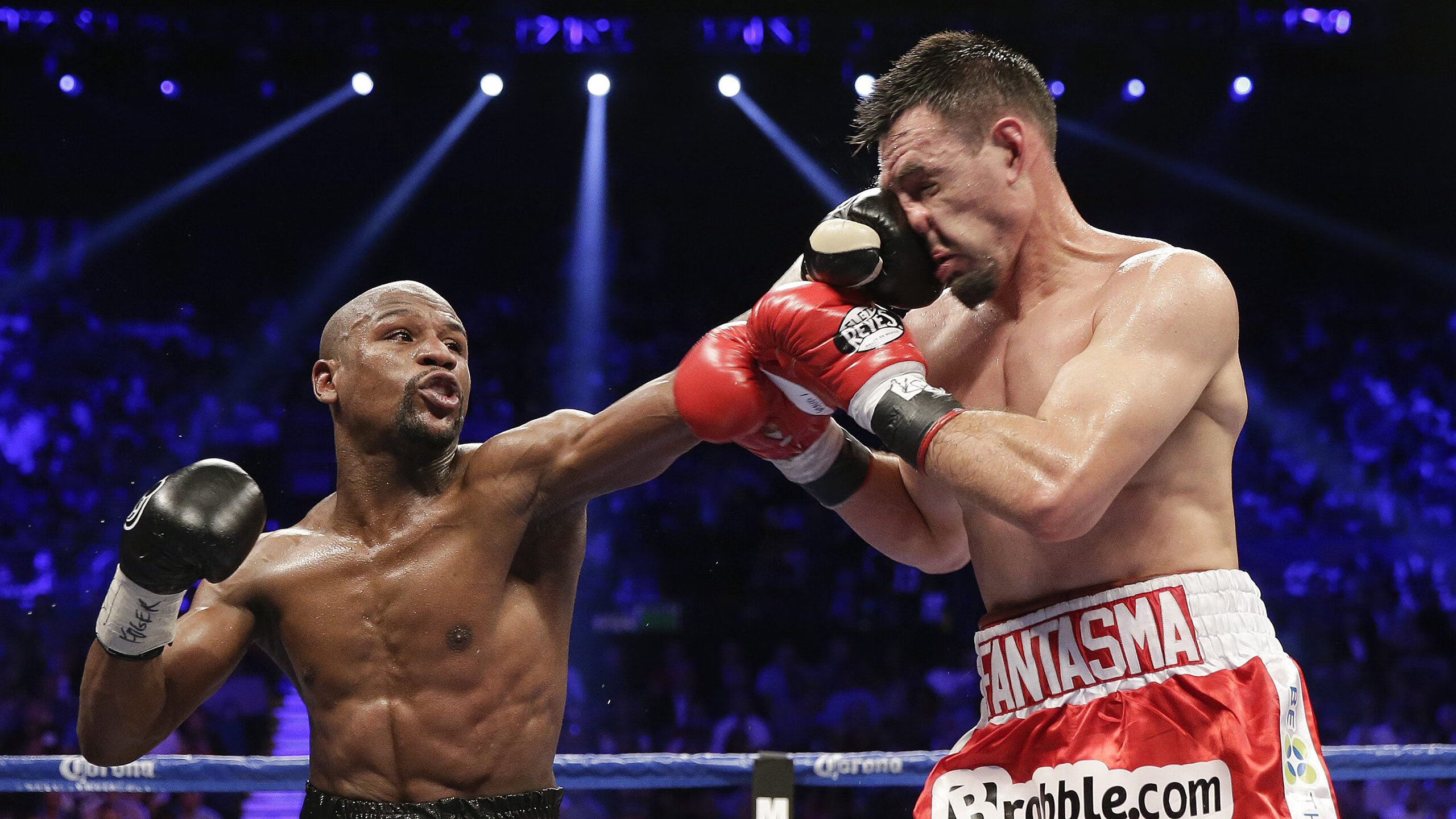 C罗回应转会传闻称专注当前每一场球，c罗最新转会动向