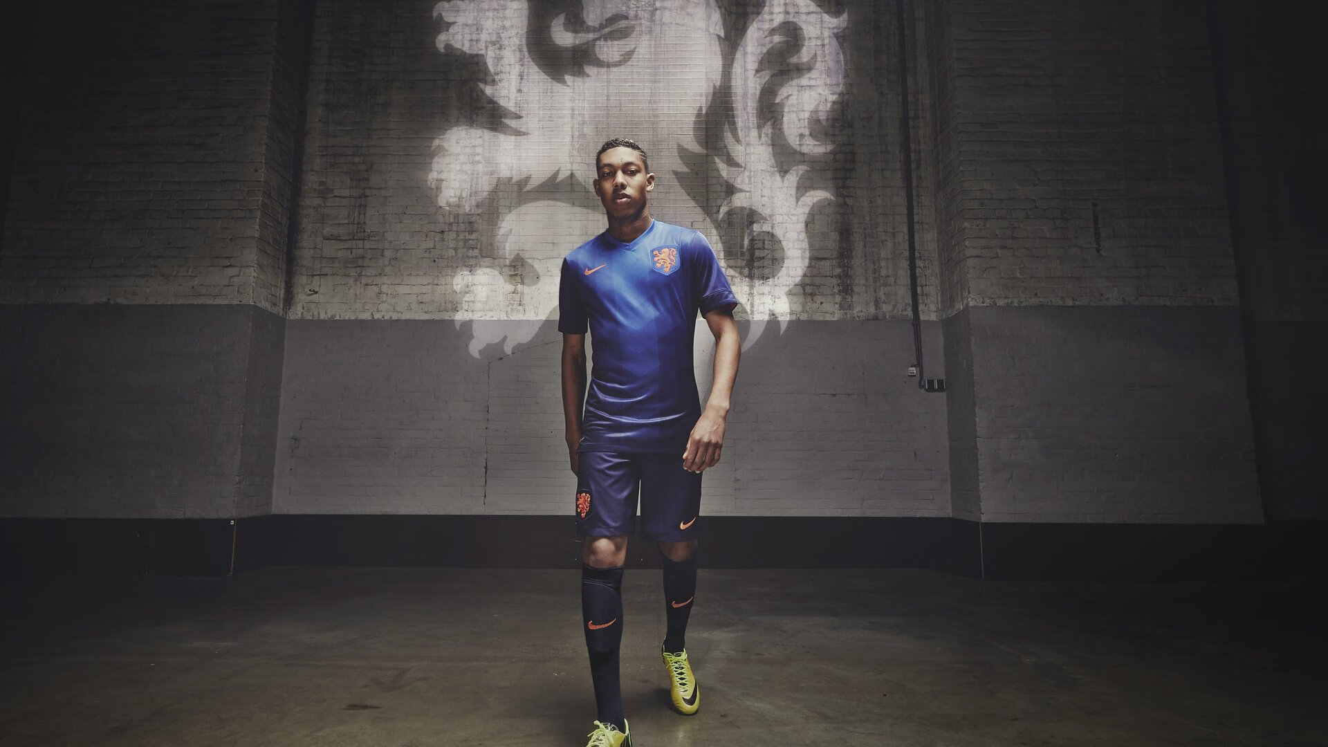 曼联逆势上升，积分追赶榜首队伍